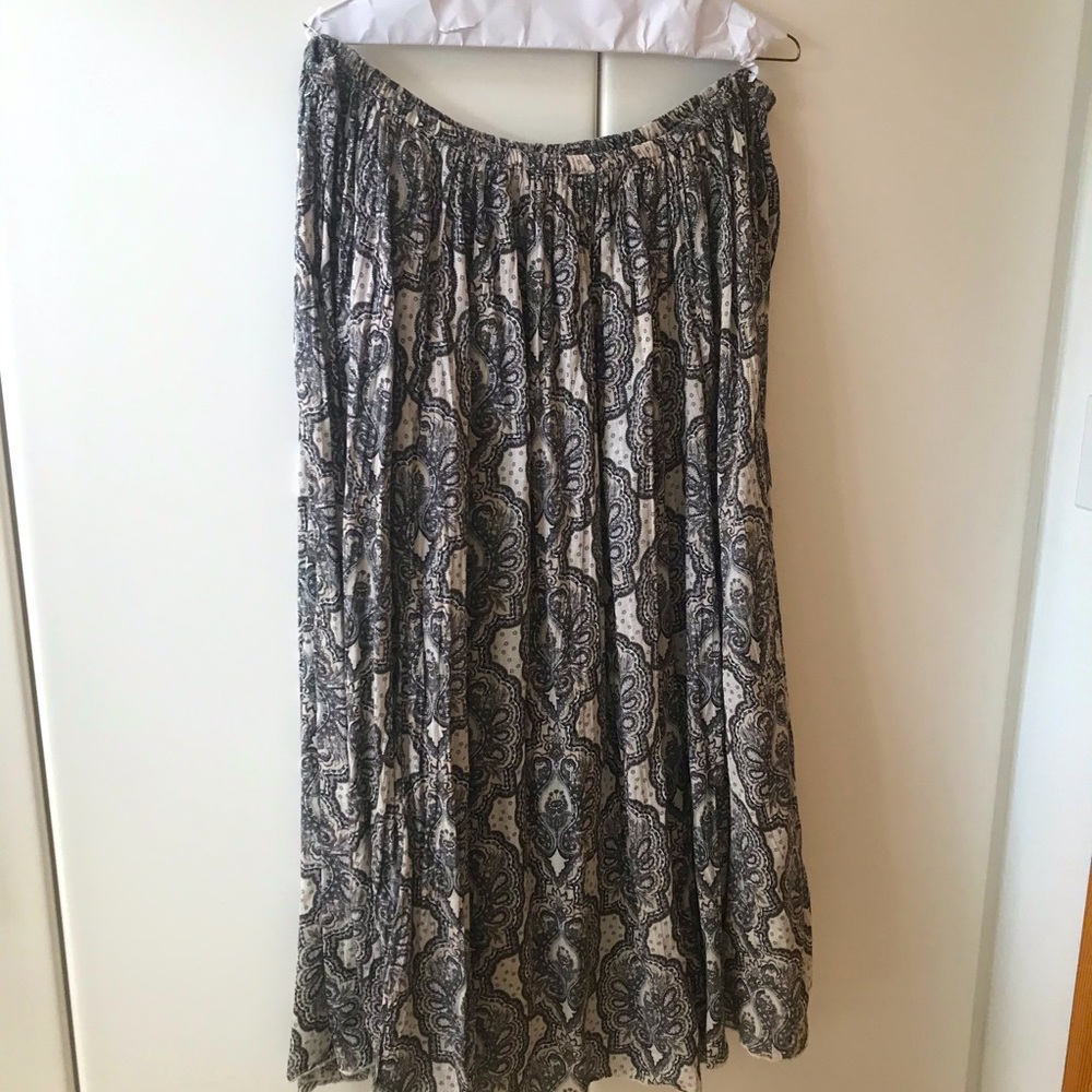 Beautiful Skirt from Nordstrom.